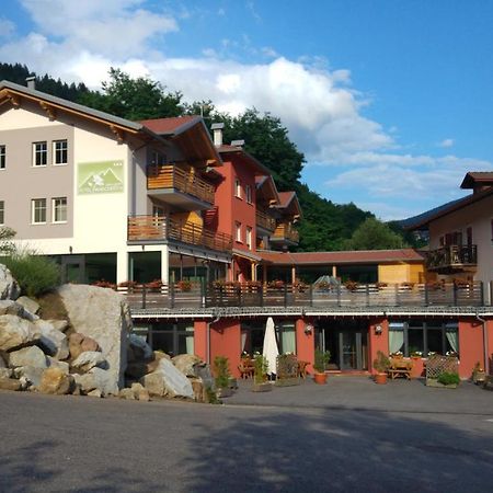 Alpen Garten Hotel Margherita Rumo Екстериор снимка