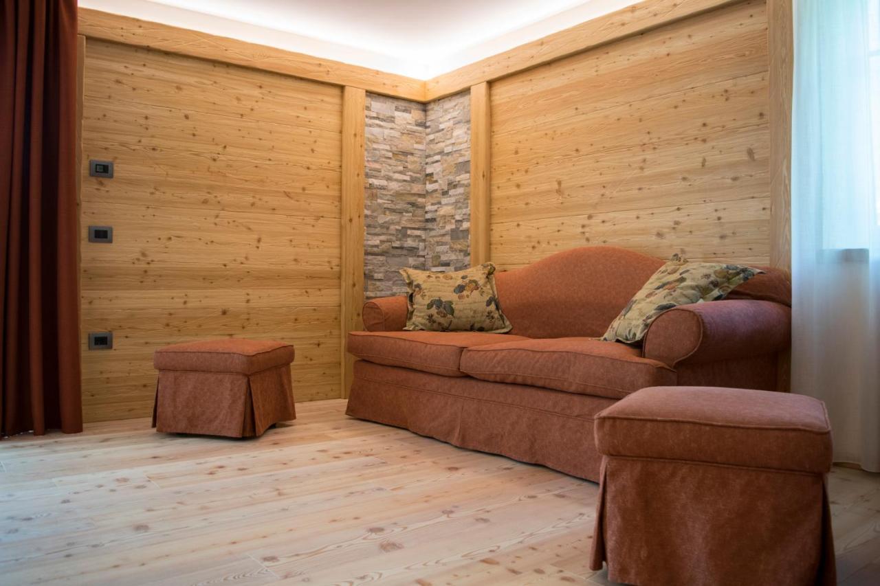 Alpen Garten Hotel Margherita Rumo Екстериор снимка