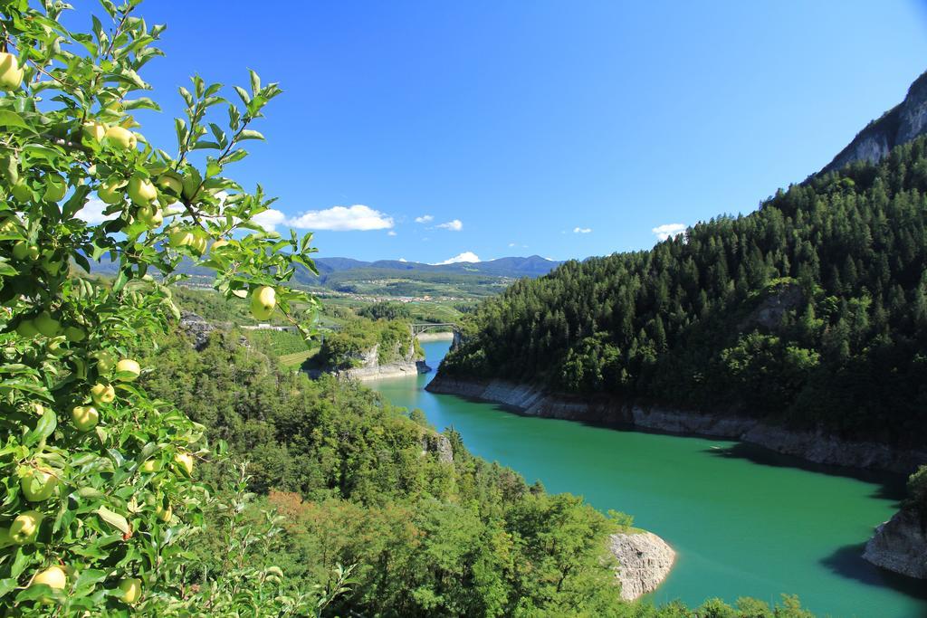 Alpen Garten Hotel Margherita Rumo Екстериор снимка