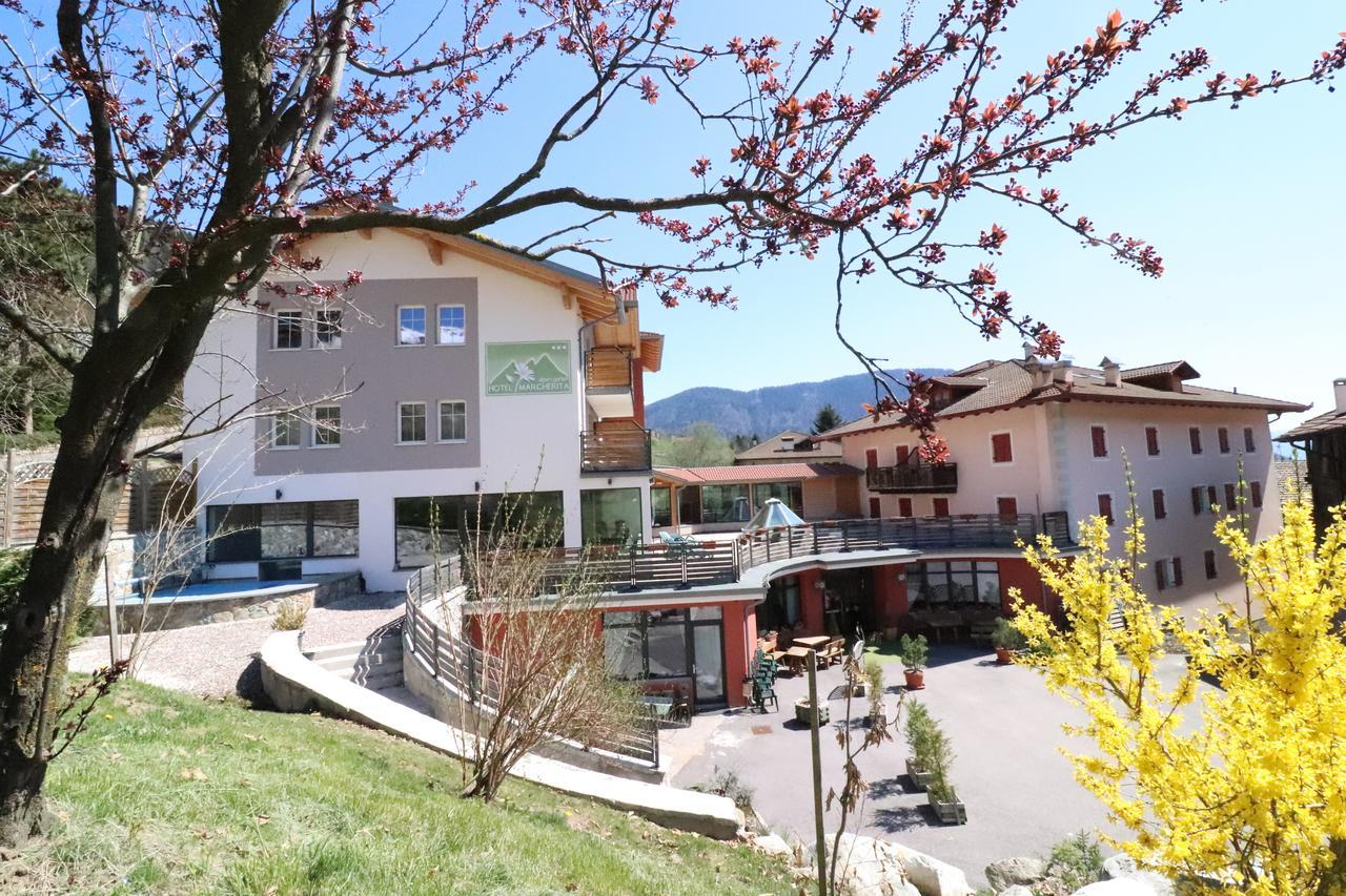 Alpen Garten Hotel Margherita Rumo Екстериор снимка