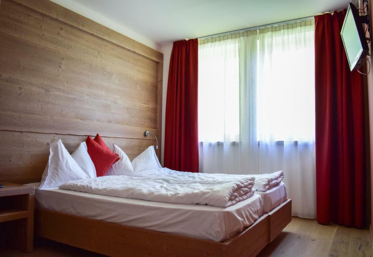 Alpen Garten Hotel Margherita Rumo Екстериор снимка